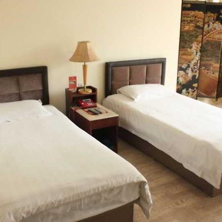Fortune Business Hotel Csingtao Kültér fotó